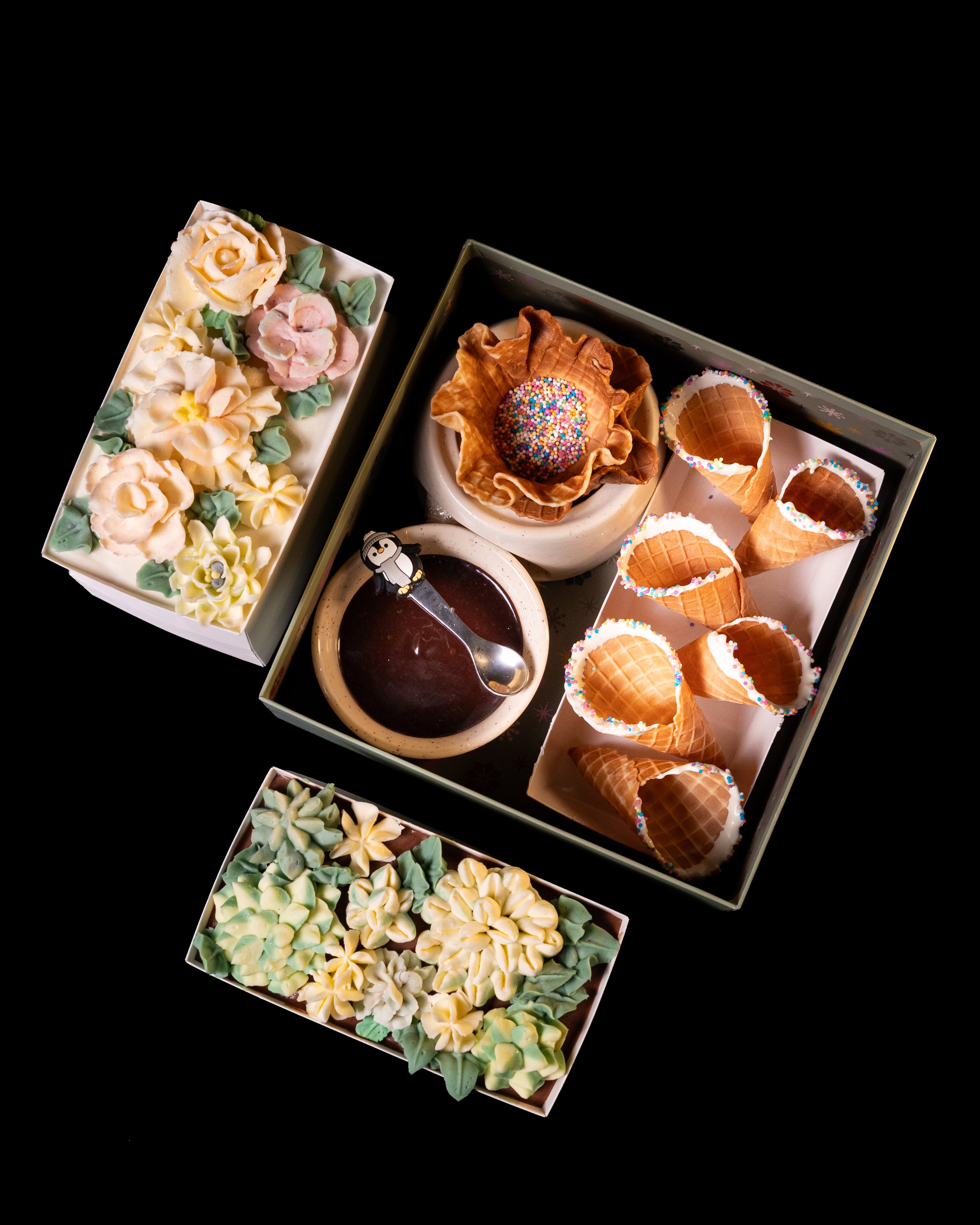 HOT FUDGE DUNK BOX